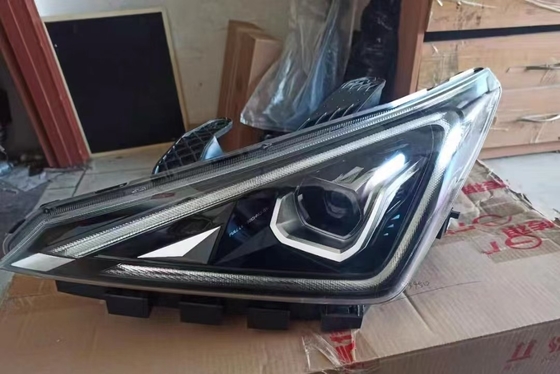 100% プロフェッショナルテスト 自動車のためのヘッドランプ組成 Chuanqi GE3 720001ADU0400
