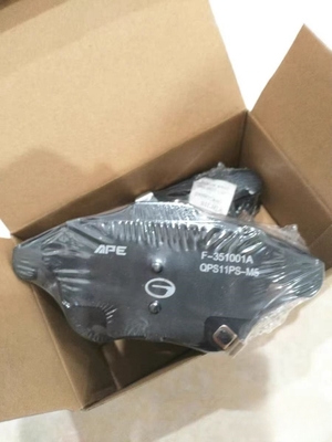 前後ブレーキパッド OE NO.O204F6980 GS4 スーパーGA3SGA6GA5GA8GS8 GS5 に適している
