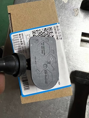 自動車メーカー GEELY タイヤ圧力センサー ZKKER001 OE NO. 8894215959と小売