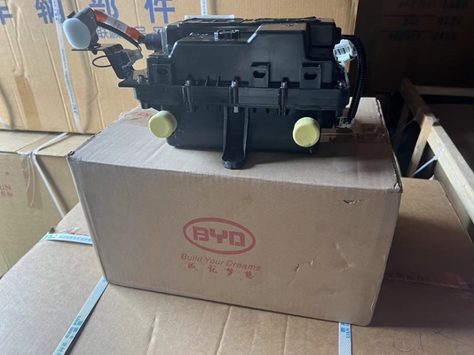 交換/修理の目的 BYD自動車部品 PTCヒーター すべてのモデルのための水温器 2022年