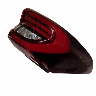 プラスチックのGAC トランプチ GM6 M6 GM8 M8 後ろ尾灯組 黒