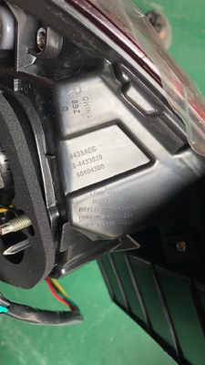 12V OE番号 J68-4433020 チェリーティゴ 5X 右曲がり 後部ライト テイルライト 小売用