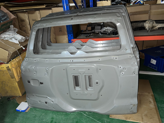 標準タンクドア フード尾ドアとグレートウォール自動車のためのすべてのシート金属部品