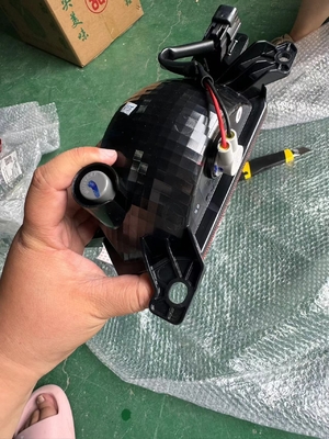 チェンガン CS55 後部尾灯 後部霧灯 後部バンパーランプ 4116110-AWO1 12V電圧