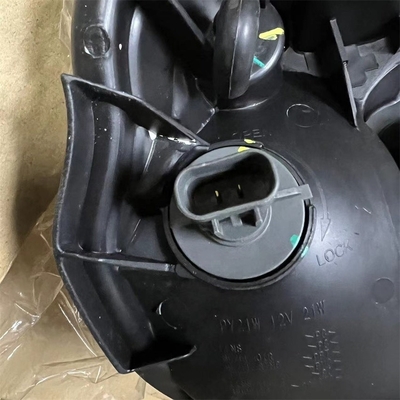 24Vの自動車ヘッドライト グレートウォールモーターのフロントヘッドライト C30 4121100-J08