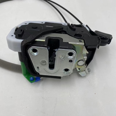 グレートウォール TengyiC30 C50 カードアロックアクチュエーターで運転体験を向上させる