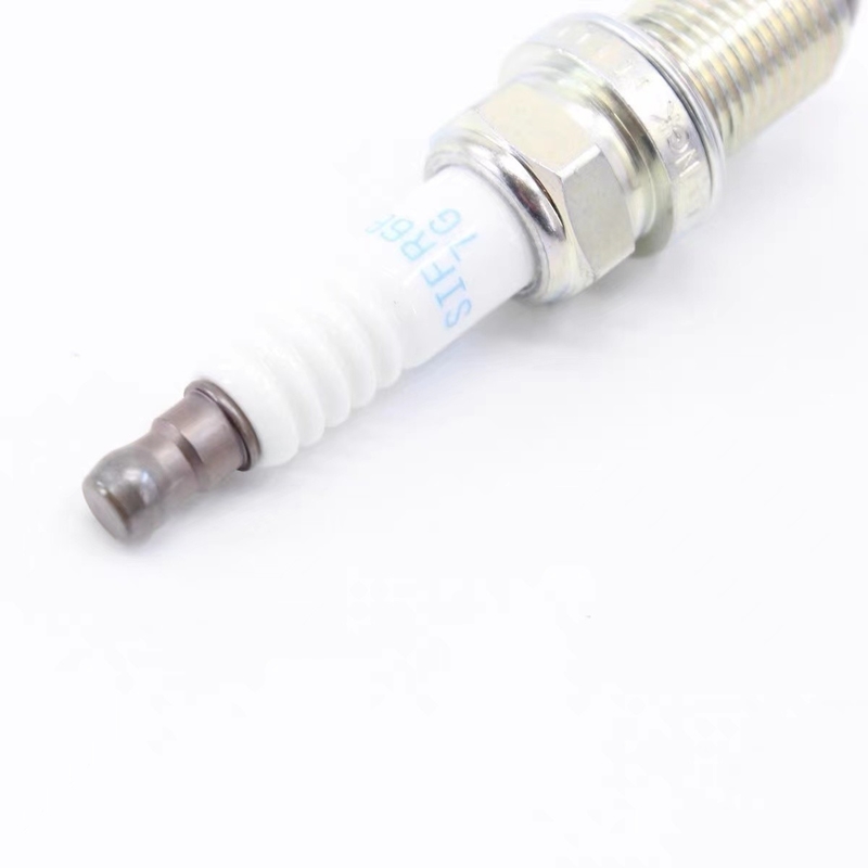 スタンダード OEM グレートウォール ハヴァル H6 H8 H9 F7 VV5 VV6 スパークプラグ 交換/修理に最適